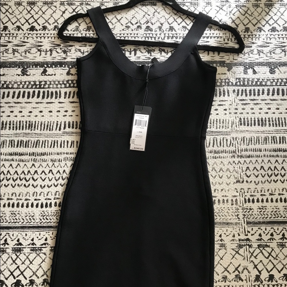 NWT BCBGMaxazaria bandage dress XXS